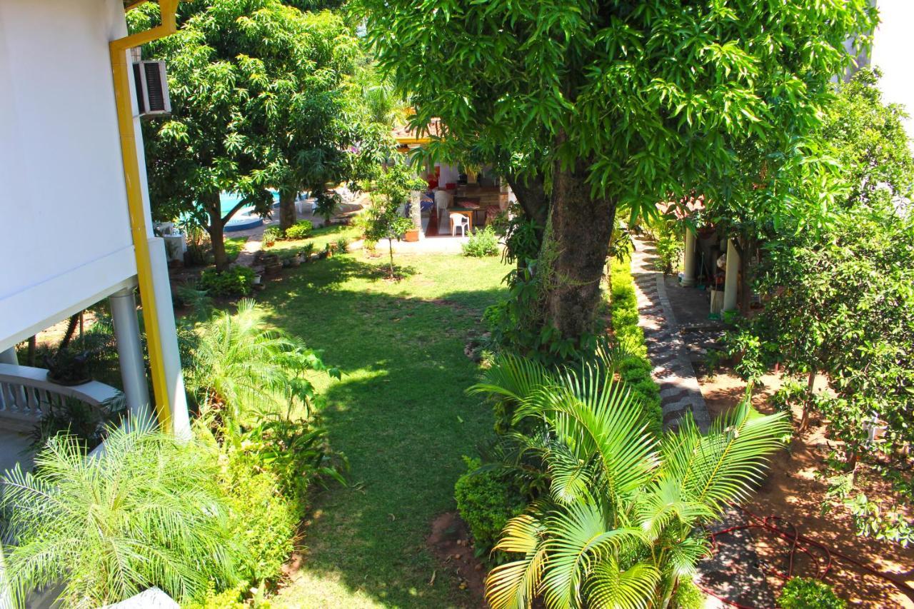 Ross Char Hotel Asunción Esterno foto
