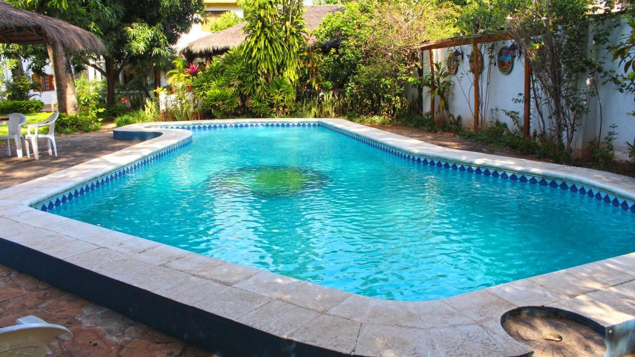 Ross Char Hotel Asunción Esterno foto